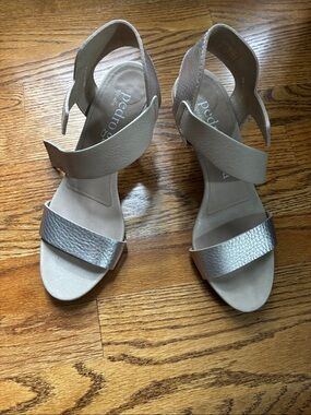 Pedro Garcia Beige and Gold Leather Ankle-Strap Sandals
